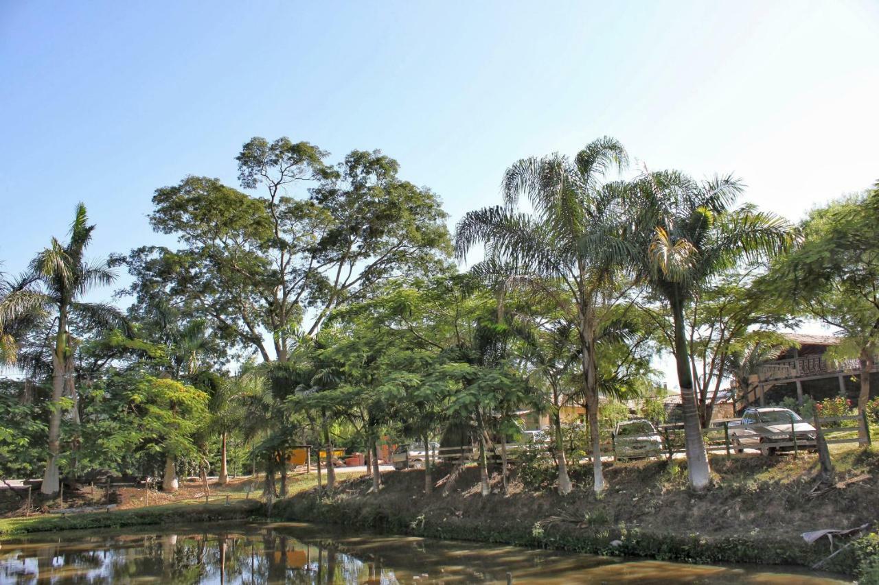 Pousada & Parada Olhos D'Agua Oliveira Fortes Екстер'єр фото
